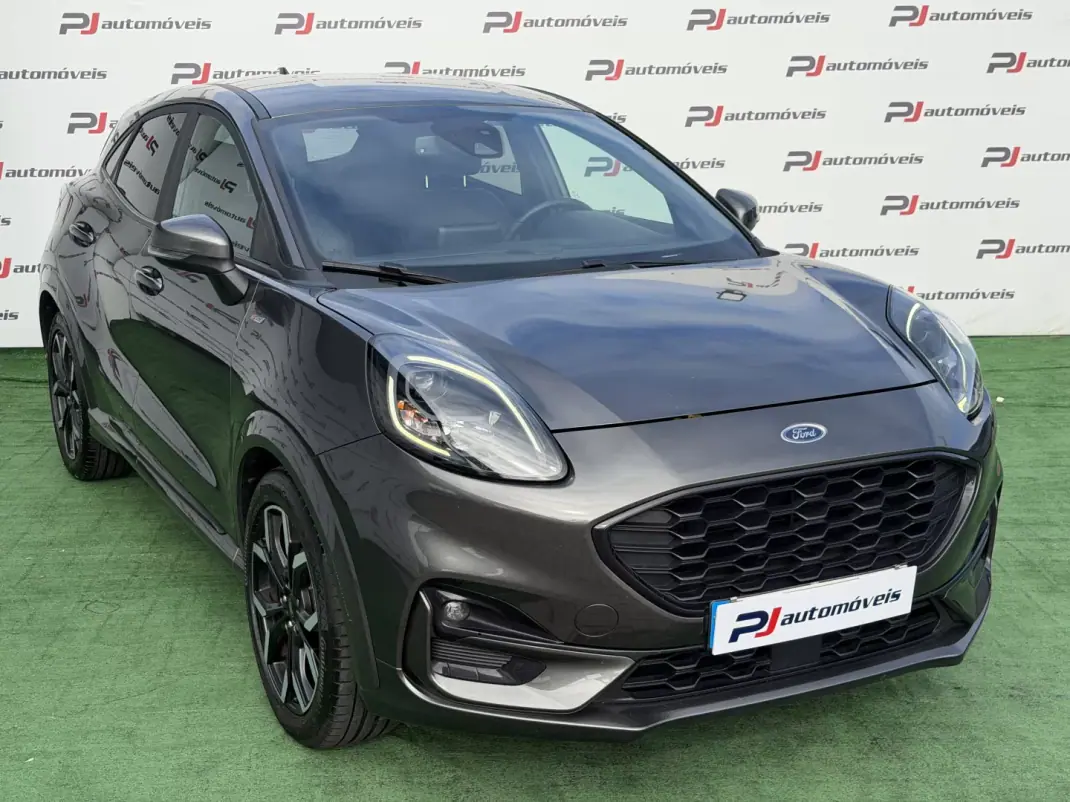 Ford Puma 2020 - 14500 EUR, 138496 km - AUTO.MOTO.pt - 138496km - foto 5 de 17