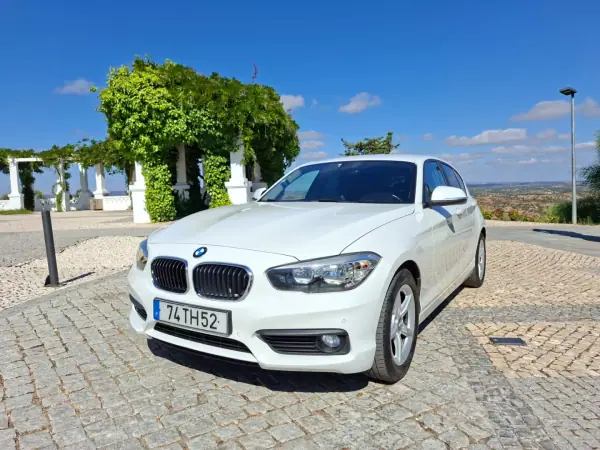 BMW 116 2017 - 13750 EUR, 204041 km - 204041km - foto 3 de 24