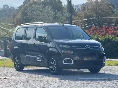 Citroën Berlingo 2021 - 18500 EUR, 211000 km - AUTO.MOTO.pt - 211000km - foto 34 de 37