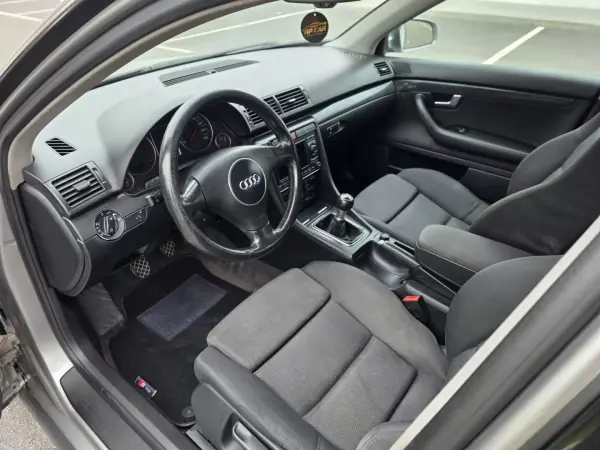 Audi A4 Avant 2004 — foto 3 de 14