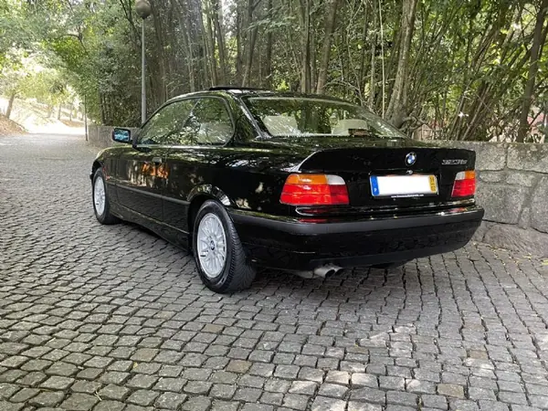 BMW 323 1998 - 19900 EUR, 160000 km - AUTO.MOTO.pt - 160000km - foto 66 de 68