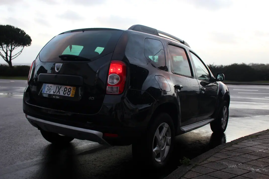 Dacia Duster 2010 - 6250 EUR, 155000 km - AUTO.MOTO.pt - 155000km - foto 22 de 24
