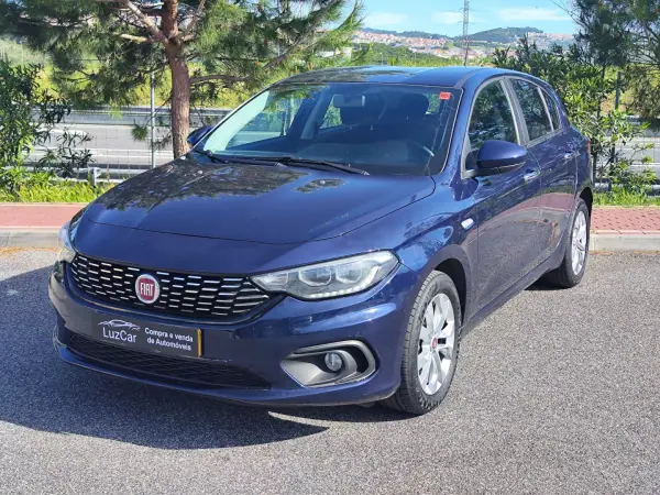 Fiat Tipo 2016 - 7980 EUR, 177150 km - AUTO.MOTO.pt - 177150km - foto 2 de 39