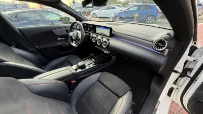 Mercedes-Benz CLA 220 2020 - 31990 EUR, 149000 km - AUTO.MOTO.pt - 149000km - foto 31 de 37