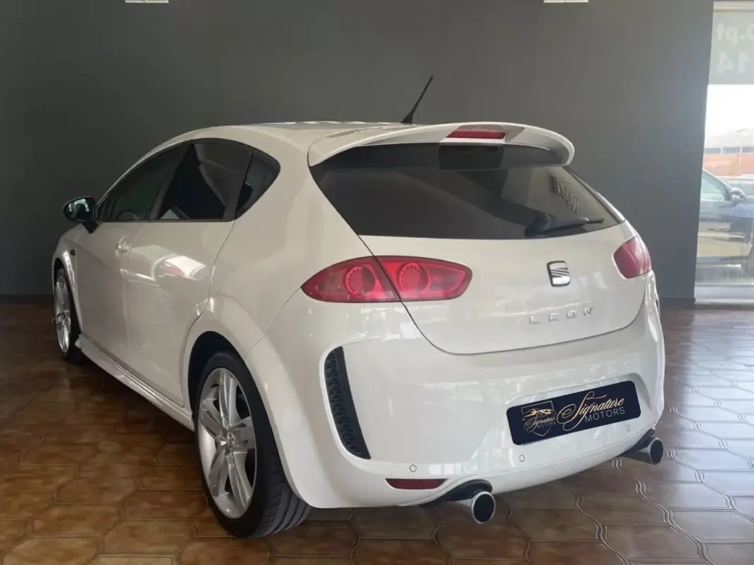 SEAT Leon 2012 - 12900 EUR, 163105 km - AUTO.MOTO.pt - 163105km - foto 3 de 27
