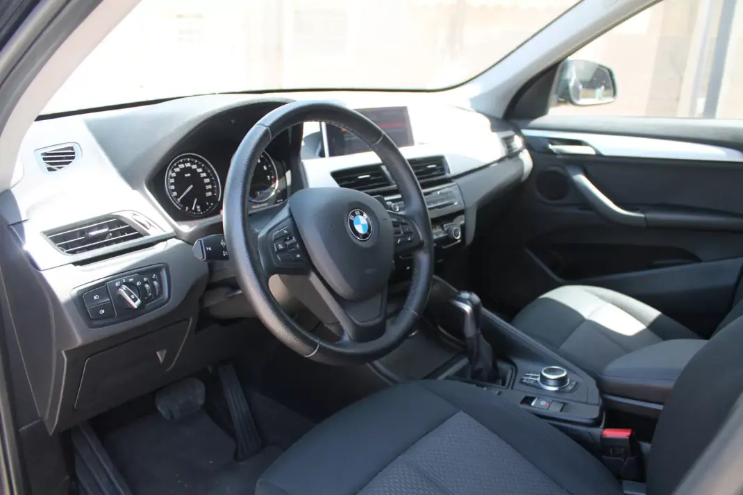 BMW X1 2021 - 23480 EUR, 84688 km - 84688km - foto 11 de 21