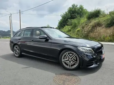 Mercedes-Benz C 300 2019 - 28490 EUR, 230000 km - AUTO.MOTO.pt - 230000km - foto 17 de 17