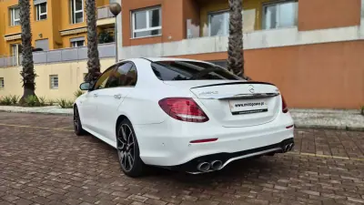Mercedes-Benz E 53 AMG 2019 - 49980 EUR, 150000 km - AUTO.MOTO.pt - 150000km - foto 3 de 20