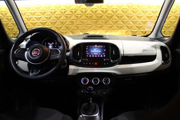 Fiat 500L 2019 - 10890 EUR, 120000 km - AUTO.MOTO.pt - 120000km - foto 13 de 25