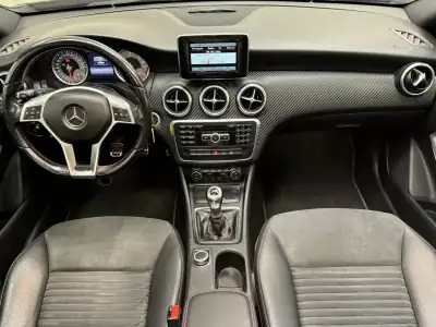 Mercedes-Benz A 180 2014 - 16990 EUR, 134000 km - AUTO.MOTO.pt - 134000km - foto 34 de 41