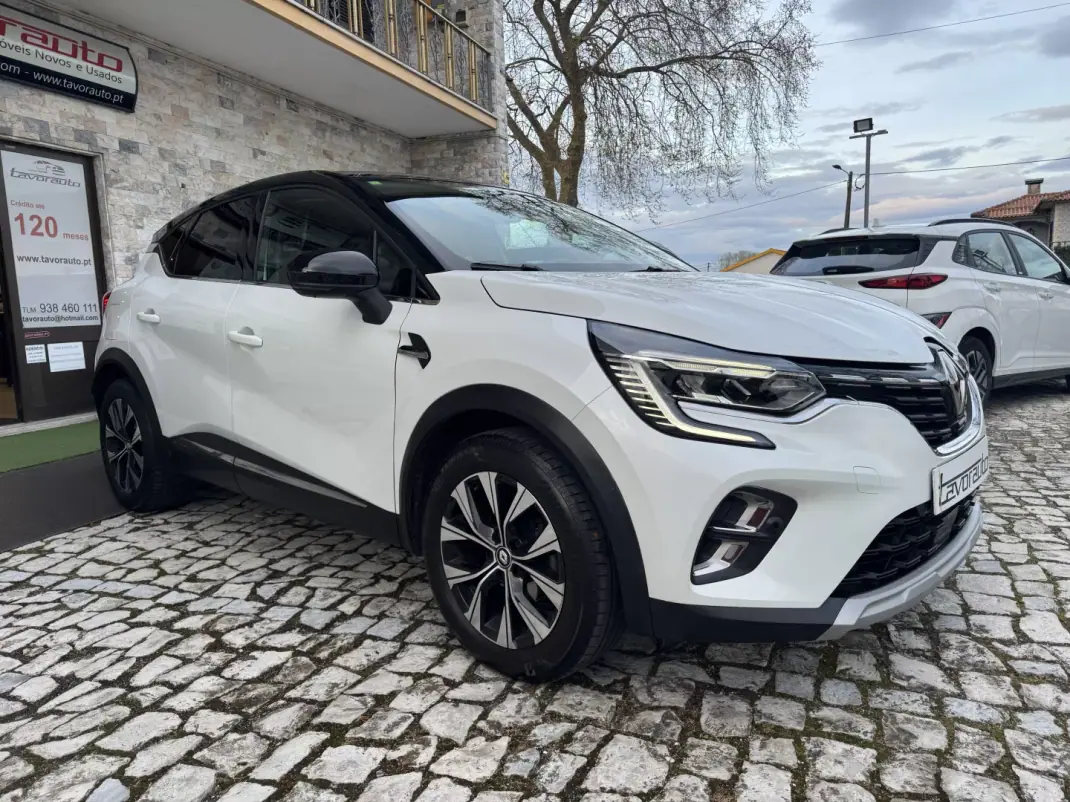 Renault Captur 2023 - 18500 EUR, 103000 km - AUTO.MOTO.pt - 103000km - foto 2 de 48