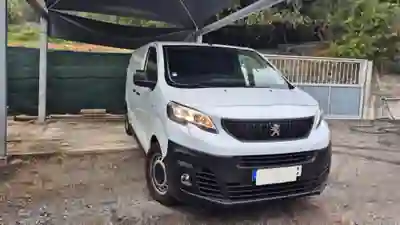 Peugeot Expert 2023 - 21350 EUR, 136807 km - AUTO.MOTO.pt - 136807km - foto 3 de 15