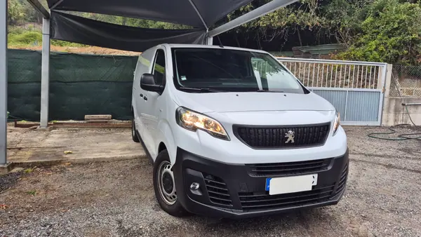Peugeot Expert 2023 - 21350 EUR, 136807 km - AUTO.MOTO.pt - 136807km - foto 3 de 15