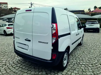 Renault KANGOO 1.5 BLUE DCI 3LUG EDITION ONE 2018 - 11490 EUR, 159000 km - AUTO.MOTO.pt - 159000km - foto 6 de 12