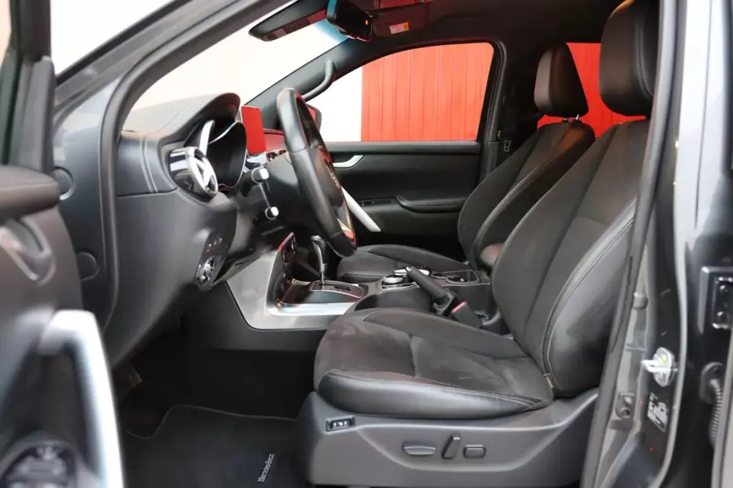 Mercedes-Benz X 250 2018 - 42700 EUR, 110331 km - AUTO.MOTO.pt - 110331km - foto 13 de 30