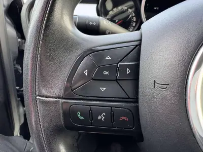 Fiat 500X 2016 - 10990 EUR, 159900 km - AUTO.MOTO.pt - 159900km - foto 8 de 18