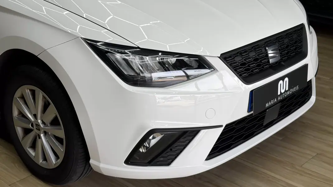 SEAT Ibiza 2023 - 14270 EUR, 50000 km - AUTO.MOTO.pt - 50000km - foto 4 de 38