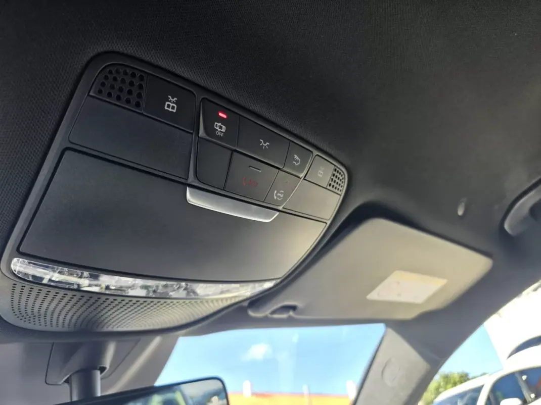 Mercedes-Benz EQC 2020 - 35900 EUR, 25223 km - AUTO.MOTO.pt - 25223km - foto 19 de 19