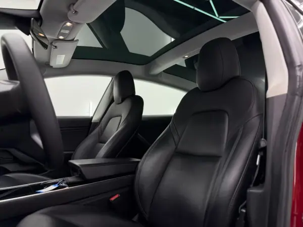 Tesla Model 3 2019 - 19250 EUR, 158000 km - AUTO.MOTO.pt - 158000km - foto 20 de 23