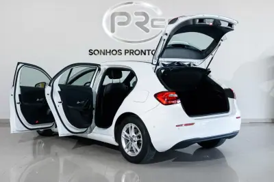 Mercedes-Benz A 160 2020 — photo 5 of 28