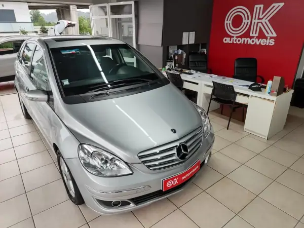 Mercedes-Benz B 200 2006 - 8250 EUR, 190000 km - AUTO.MOTO.pt - 190000km - foto 2 de 34