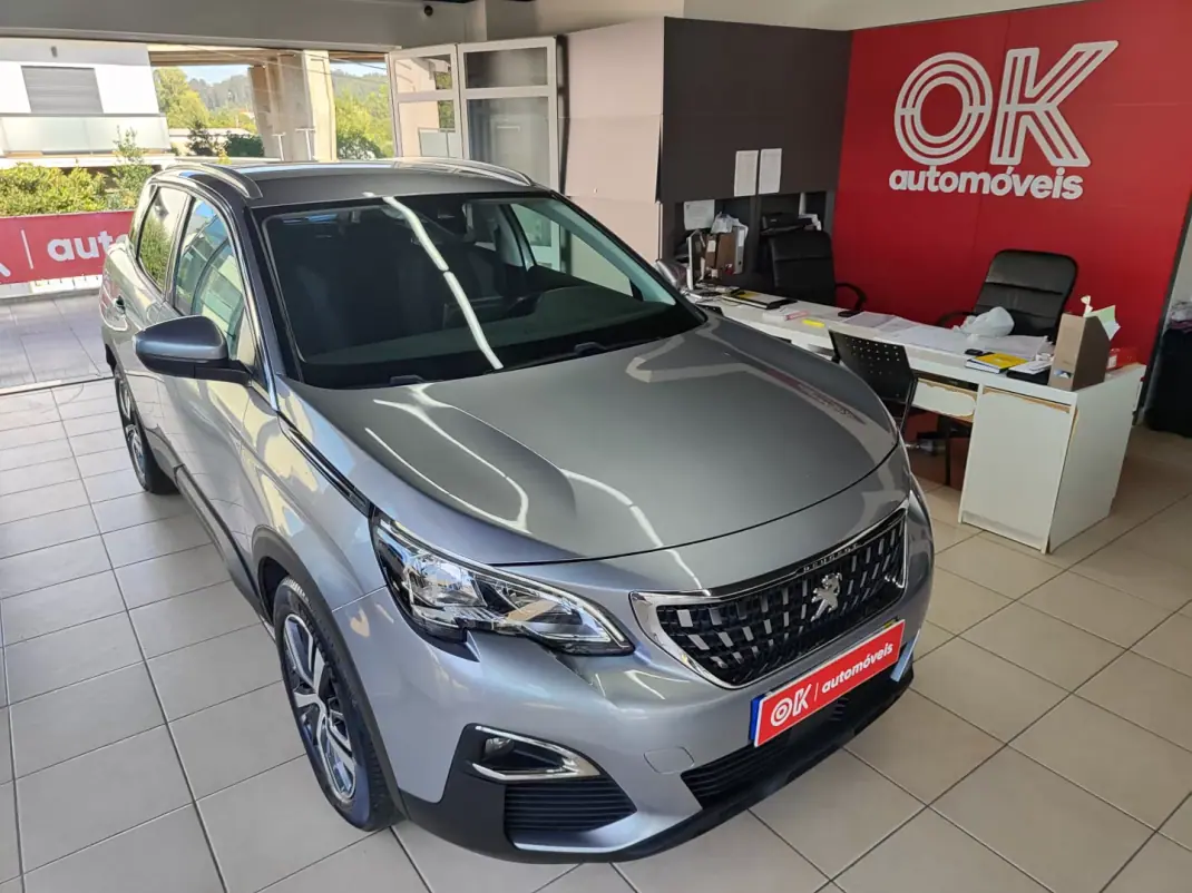 Peugeot 3008 2018 - 13950 EUR, 189000 km - 189000km - foto 2 de 36