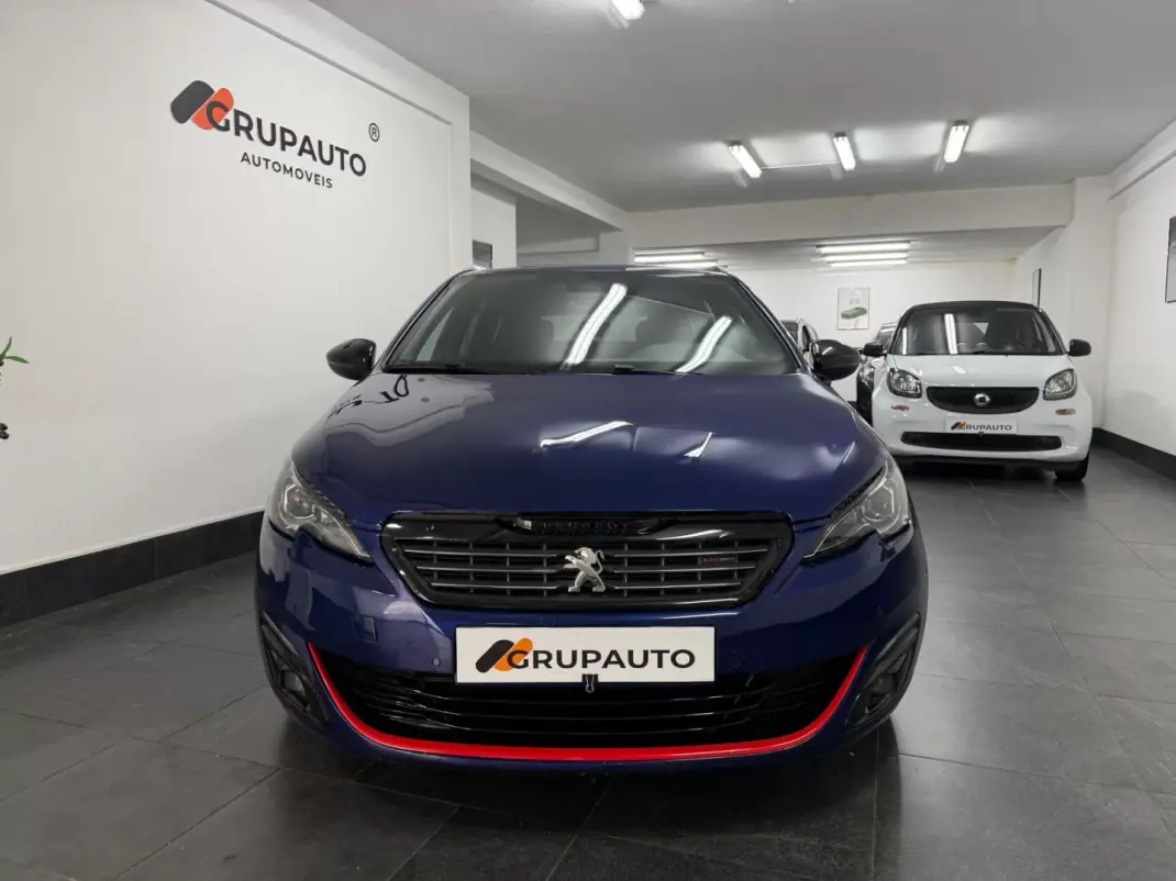 Peugeot 308 SW 2015 - 9990 EUR, 166000 km - AUTO.MOTO.pt - 166000km - foto 3 de 21