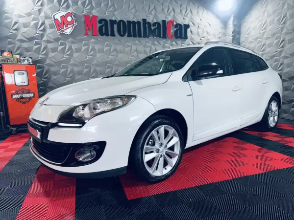 Renault Mégane Sport Tourer 2012 - 7990 EUR, 307778 km - AUTO.MOTO.pt - 307778km - foto 4 de 19