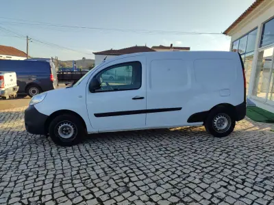 Renault KANGOO MAXI 1.5 DCI BUSINESS S/S 2020 - 12990 EUR, 90000 km - AUTO.MOTO.pt - 90000km - foto 4 de 12