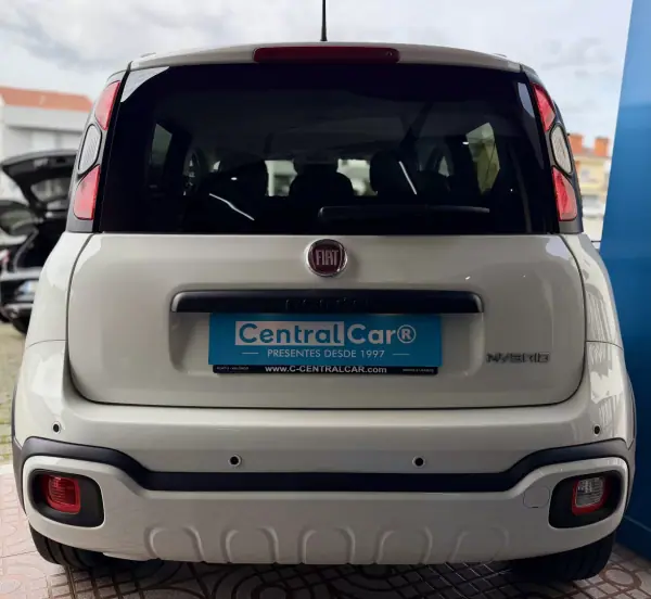 Fiat Panda 2025 - 13950 EUR, 14000 km - AUTO.MOTO.pt - 14000km - foto 9 de 28