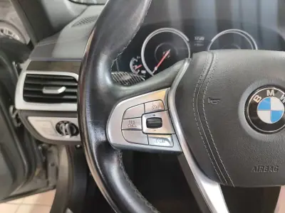 BMW 740 2018 - 29950 EUR, 249000 km - AUTO.MOTO.pt - 249000km - foto 24 de 41