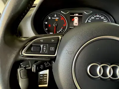 Audi A3 Sportback 2016 - 16000 EUR, 158000 km - AUTO.MOTO.pt - 158000km - foto 59 de 94