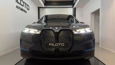 BMW iX 2022 - 67000 EUR, 72402 km - AUTO.MOTO.pt - 72402km - foto 3 de 34