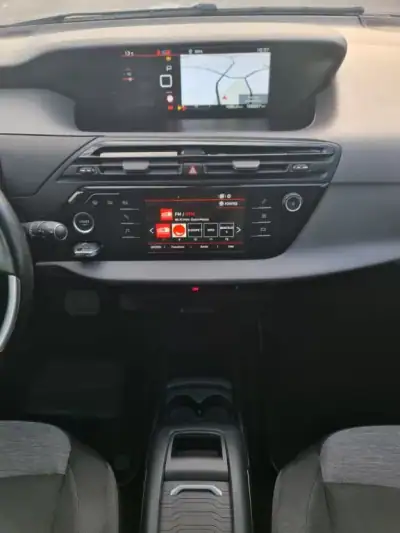Citroën C4 Spacetourer 2020 - 17990 EUR, 169000 km - AUTO.MOTO.pt - 169000km - foto 18 de 39
