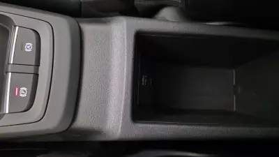 Audi Q2 2018 - 22500 EUR, 149812 km - AUTO.MOTO.pt - 149812km - foto 56 de 69