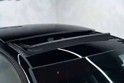 Porsche Panamera Sport Turismo 2020 - 63950 EUR, 111000 km - AUTO.MOTO.pt - 111000km - foto 7 de 53