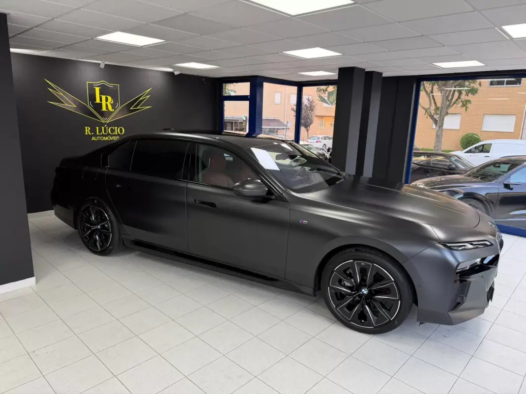 BMW i7 2024 - 87000 EUR, 39183 km - 39183km - foto 2 de 53