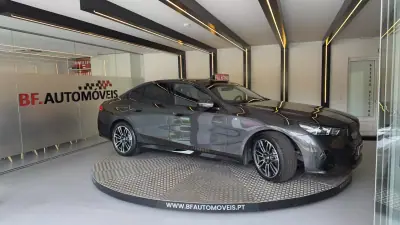 BMW 520 2023 - 49900 EUR, 46079 km - AUTO.MOTO.pt - 46079km - foto 9 de 60