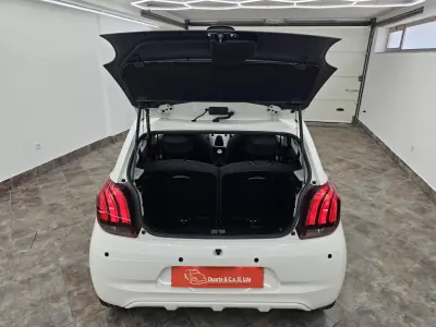 Peugeot 108 2015 - 8650 EUR, 88563 km - AUTO.MOTO.pt - 88563km - foto 25 de 53