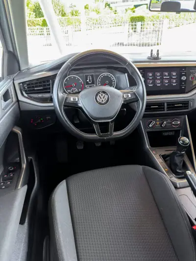 Volkswagen Polo 2018 - 12500 EUR, 112178 km - 112178km - foto 21 de 21