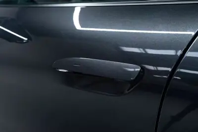 Porsche Taycan 2024 - 84950 EUR, 8000 km - AUTO.MOTO.pt - 8000km - foto 16 de 58