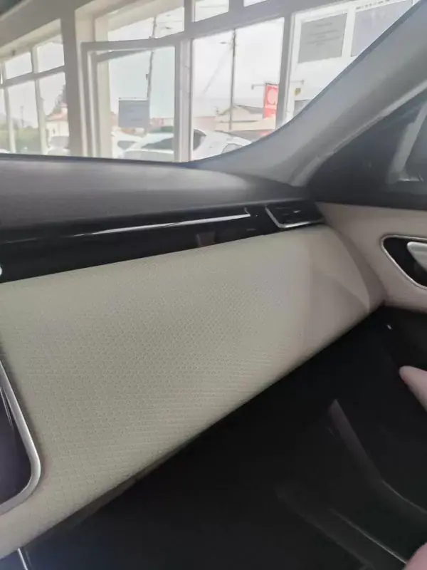 Land Rover Range Rover Velar 2018 - 34450 EUR, 154350 km - AUTO.MOTO.pt - 154350km - foto 33 de 34