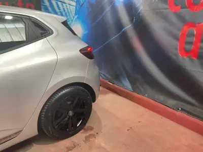 Renault Clio 2019 - 14480 EUR, 30000 km - AUTO.MOTO.pt - 30000km - foto 27 de 50