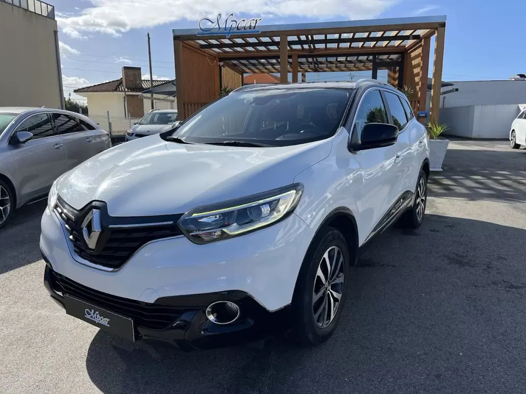 Renault Kadjar 2016 - 11950 EUR, 250000 km - AUTO.MOTO.pt - 250000km - foto 9 de 42