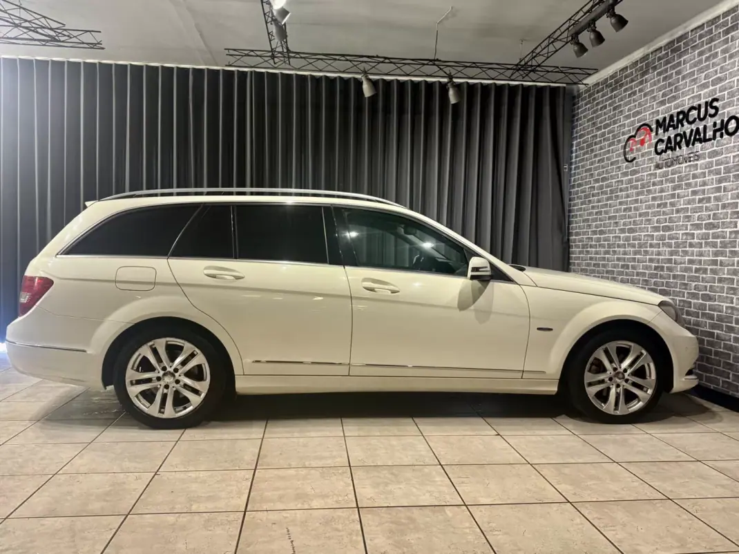 Mercedes-Benz C 220 2012 - 10990 EUR, 450000 km - AUTO.MOTO.pt - 450000km - foto 6 de 17