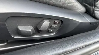 BMW 330 2007 - 19330 EUR, 59121 km - AUTO.MOTO.pt - 59121km - foto 11 de 14