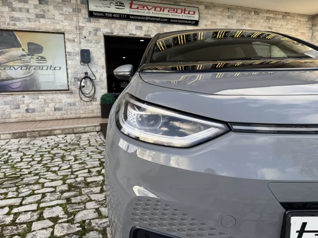 Volkswagen ID.3 2020 - 19500 EUR, 94000 km - AUTO.MOTO.pt - 94000km - foto 26 de 44