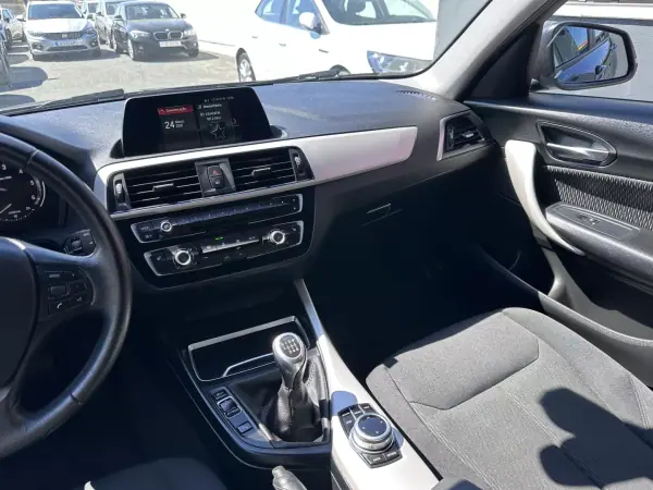 BMW 116 2017 - 13900 EUR, 240000 km - AUTO.MOTO.pt - 240000km - foto 20 de 39