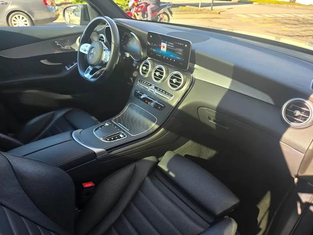 Mercedes-Benz GLC 300 2021 - 45980 EUR, 138000 km - AUTO.MOTO.pt - 138000km - foto 23 de 60