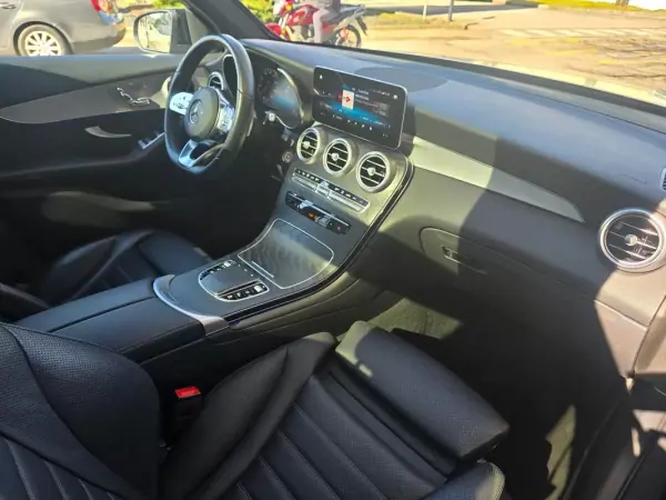 Mercedes-Benz GLC 300 2021 - 42480 EUR, 138000 km - AUTO.MOTO.pt - 138000km - foto 23 de 60